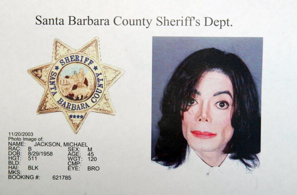 Michael Jackson Surrenders To Police
